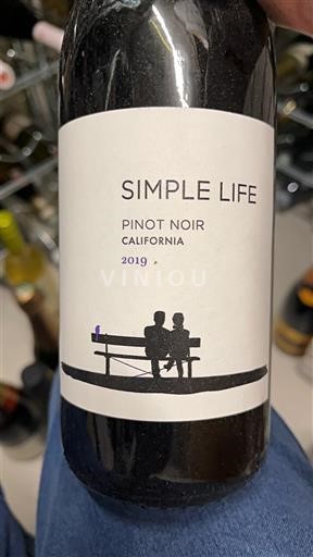 Vin Rouge sec Simple Life 2019 USA AVA californiennes AVA