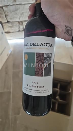 Kastilia-La Mancha Määrittelemätön Bodegas y Viñedos Casa del Valle Clásico 2023