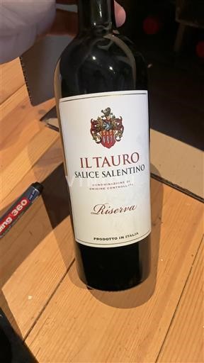 Puglia Salice Salentino Il Tauro Riserva 2021