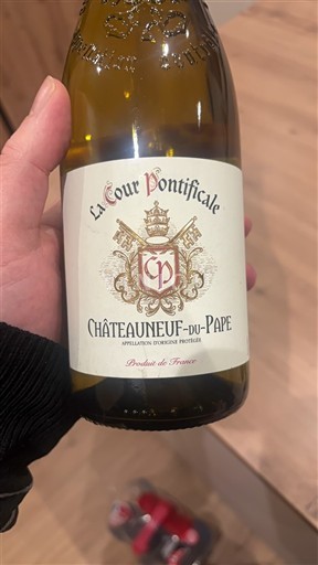 Rhônetal Châteauneuf-du-Pape La Cour Pontificale 2023