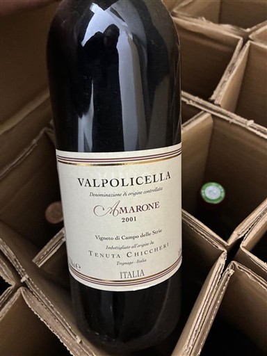 Vini Rouge sec Vigneto di Campo delle Sere Tenuta Chiccheri 2001 Italia Veneto Amarone della Valpolicella DOCG