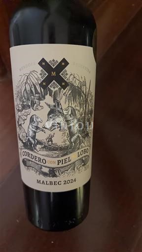 Mendoza Mosquita Muerta Cordero con Piel de Lobo 2024