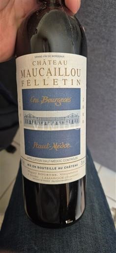 Rượu vang Rouge sec Château Maucailhou 2000 Pháp Bordeaux Haut-Médoc AOC