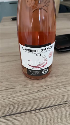 Loirevallei Cabernet d'Anjou Beschermde Oorsprongsbenaming 2024 2024