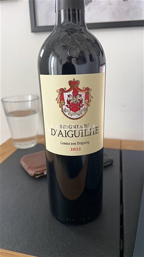 Бордо Кастійон-Кот-де-Бордо Seigneurs d'Aiguilhe Comtes von Neipperg 2022