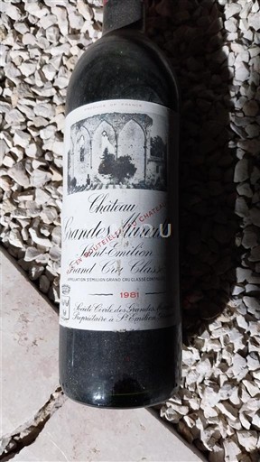 Bordeaux Saint-Émilion Les Grandes Murailles 1981