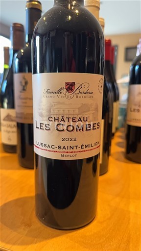 Бордо Люссак-Сент-Емільйон Château Les Combes 2022