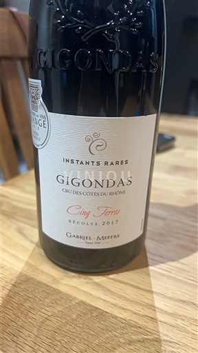Thung lũng Rhône Gigondas Gabriel Meffre Instants Rares Cinq Terres 2017