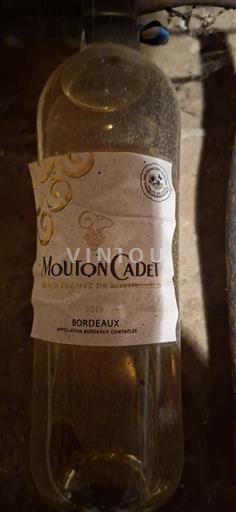 Бордо Mouton Cadet 2015