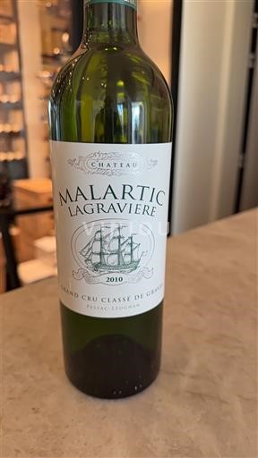 Бордо Пессак-Леоньян Château Malartic-Lagravière 2010