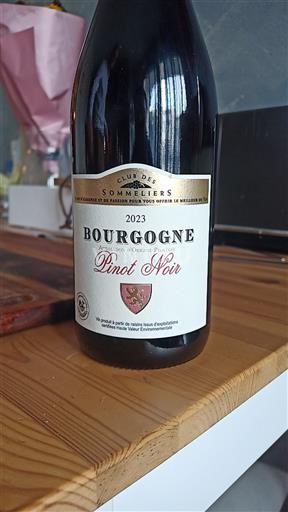Бургундія Club des Sommeliers Pinot Noir 2023