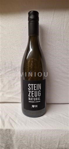 Рейнгау Daniel Mattern Stein Zeug Natural 2020