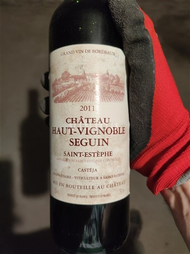 Бордо Сен-Естеф Château Haut-Vignoble Seguin 2011