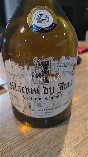 Jura Macvin del Giura Cellier des Chartreux Senza annata