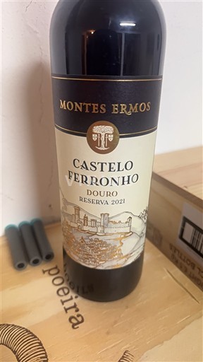 Дору Montes Ermos Castelo Ferronho Reserva 2021