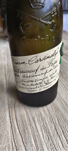 Вина Rouge sec Réserve Cardinalice Domaine Chante Cigale 2024 Франція Рона Шатонеф-дю-Пап AOC