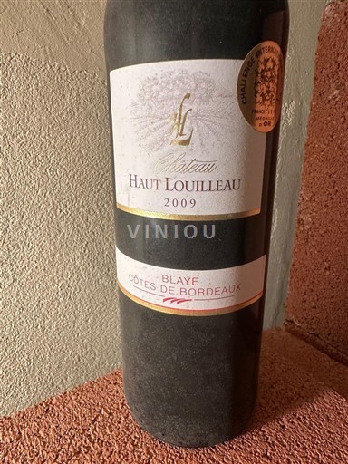 Бордо Блай-Кот-де-Бордо Château Haut Louilleau 2009