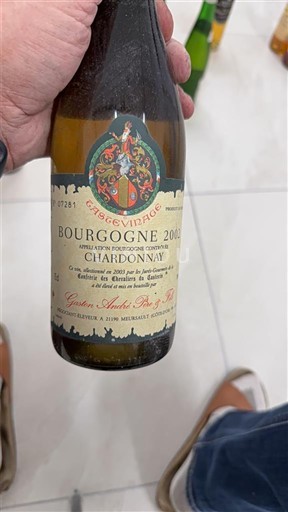 Burgundsko Caveau André Prat 2002