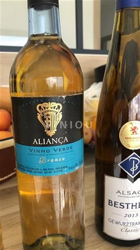 Portugalia Vin verde Aliança Nemilésimat