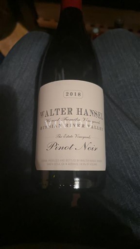 AVA din California Valea Râului Rusesc Walter Hansel The Esté Vineyard 2018