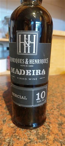 Portugalia Madeira Henriques & Henriques Sercial 10 Years Old Nemilésimat