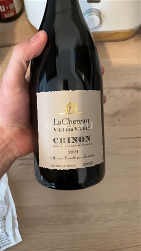 Вина Rouge sec Vieilles Vignes LaCheteau 2024 Francuska Dolina Loare Chinon AOC