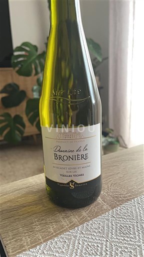 Valea Loarei Muscadet-Sèvre și Maine Domaine La Bronière Vieilles Vignes 2024