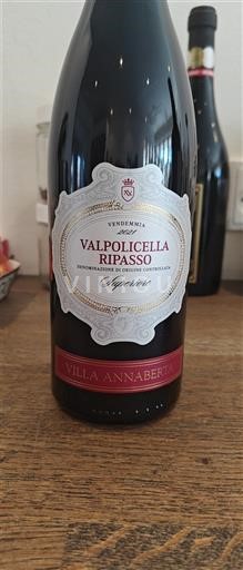 Venetia Valpolicella Ripasso Villa Annaberta Nemilésimat