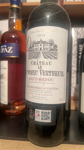 Bordeaux Haut-Médoc Château Le Tourdieu Verthéuil 2010