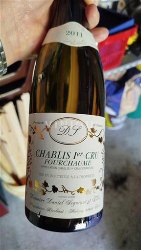 Burgundia Chablis Premier Cru Domaine Daniel Séguinot et Filles Fourchaume 2011