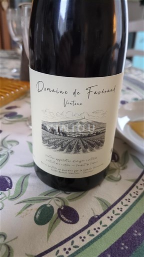 Rona dolina Ventoux Domaine Fauterad Ventoux Neleten.