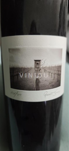 AVA din California Valea Napa Los carneros nine with a paint of view 2017