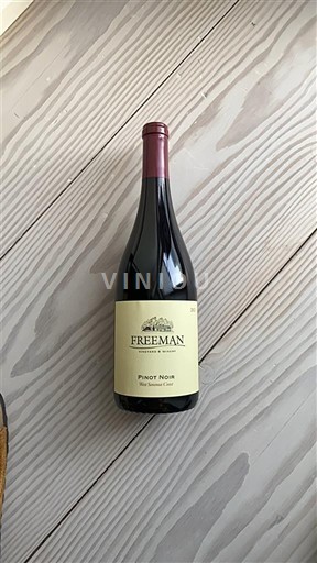 AVA din California Valea Râului Rusesc Freeman Pinot Noir 2021