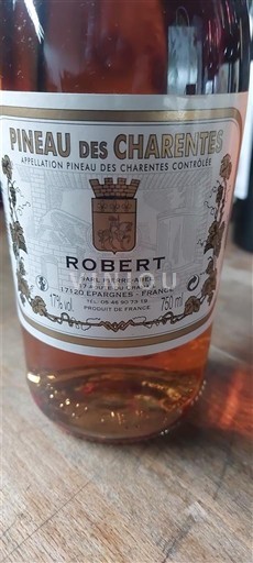 Poitou-Charentes Pineau des Charentes Robert Nemilésimat