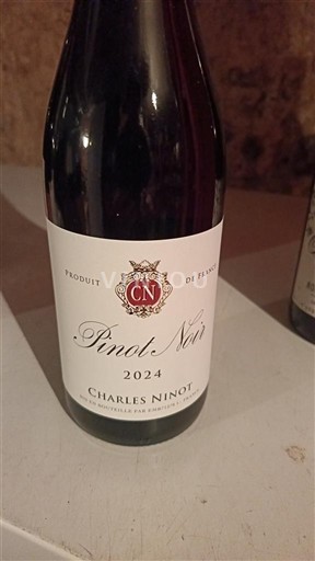 Burgundia Charles Ninot Pinot Noir 2024