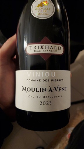 Beaujolais Moulin-à-vent Domaine Pierres 2023