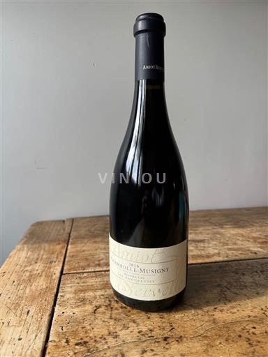 Burgundia Chambolle-Musigny Premier Cru Amiot-Servelle Les amoureuses 2016