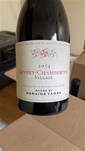 Burgundija Dževre-Šamberten Domaine Tawse Village 2014