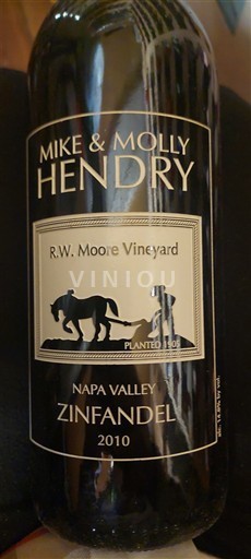 AVA kaliforniane Napa Valley Mike & Molly Hendry R.W. Moore Vineyard 2010