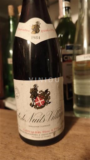 Burgundi Côte de nuits fshatra Chevalier Pères & Fils 1984