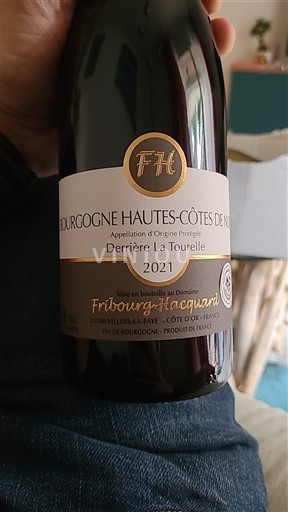 Vini Rouge sec Derrière La Tourelle Fribourg-Lacquard 2021 Francia Borgogna Non specificato AOC