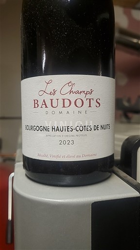 Burgund Hautes Côtes de Nuits Domaine Les Champs Baudots 2023