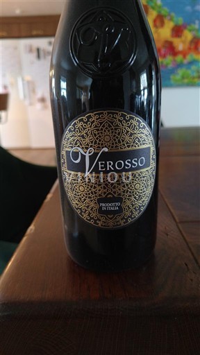 Pulia E paspecifikuar Verosso Jo Viti