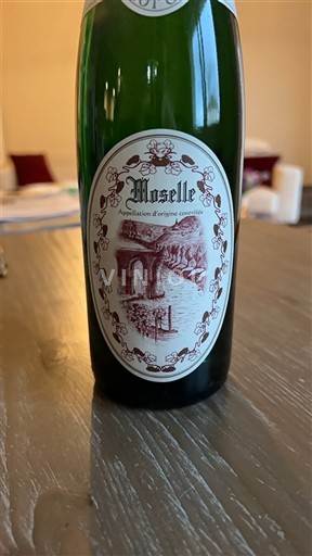 Lorena Mosel Domaine La Joyeuse 2021