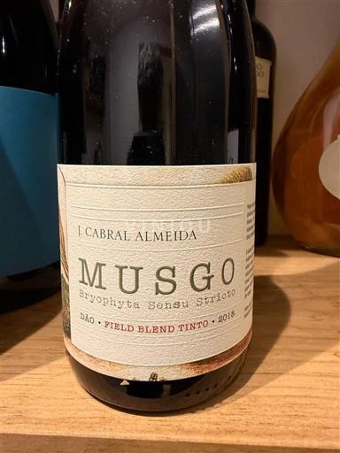 Португалија Дао J. Cabral Almeida Musgo Bryophyta Sensu Stricto Field Blend Tinto 2018