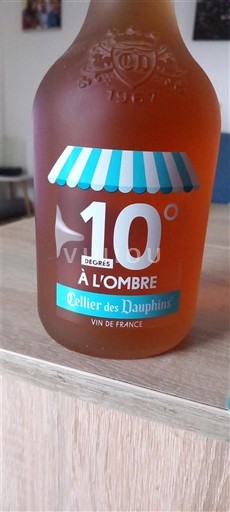 Рона долина Nespecificirano Cellier des Dauphins À l'Ombre Non Millésimé