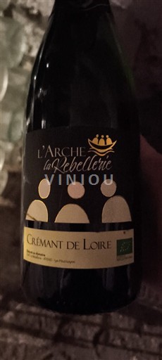 Lugina e Luarës Crémant de Loire L'Arche la Rebellerie Jo Viti