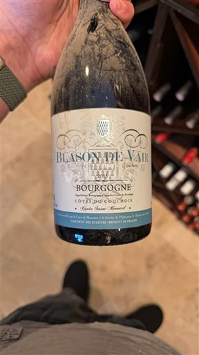 Burgundi Kodra e Kucovës Blason de Vair Côtes du Couchois 2015