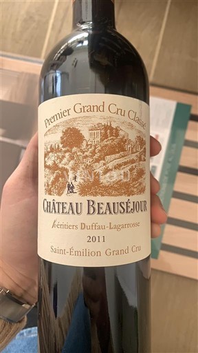 Bordo Сент-Емилион Гранд Кру Château Beauséjour (héritiers Duffau-Lagarrosse) 2011