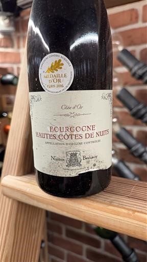 Bourgogne Hautes Côtes de Nuits Nuiton-Beaunoy 2014